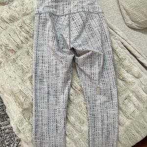 Align Leggings Size 4